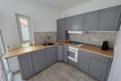 Casă cu 3 camere cu Teren 115 Mp în Tunari