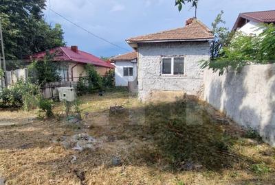 Casă cu 3 camere cu Teren 229 Mp în Central