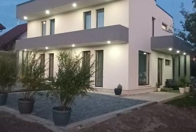 Casă cu 4 camere în Fălticeni - 3