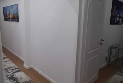 Apartament cu 3 camere decomandat în Nufărul