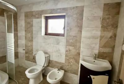 Casă cu 3 camere cu Teren 454 Mp în Central - 9