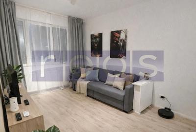 Apartament cu 3 camere, mobilat în Regie
