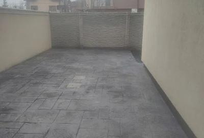 Casă cu 4 camere cu Canalizare în Central - 6