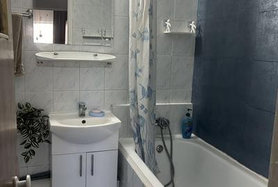 Apartament cu 2 camere decomandat în Rahova