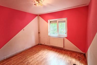 Apartament cu 4 camere decomandat în Micro 21 - 4