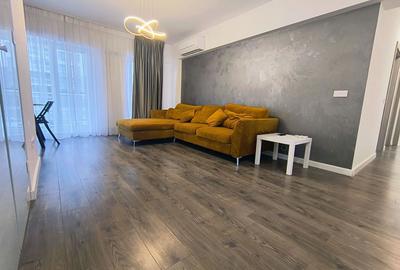 Apartament cu 3 camere semidecomandat, mobilat în Aviației
