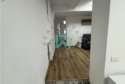 Apartament cu 2 camere semidecomandat în Central - 2