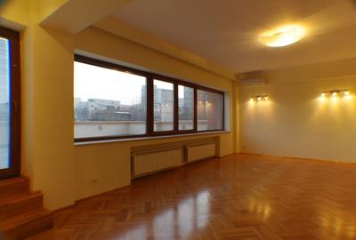 Casă cu 13 camere cu Canalizare în Dorobanți - 12