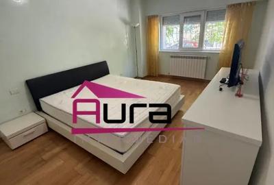 Apartament cu 3 camere decomandat în Babadag - 1