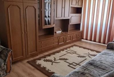 Apartament cu 2 camere decomandat în Micro 16 - 4