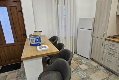 Apartament cu 2 camere decomandat în Ultracentral