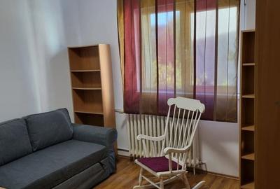 Apartament cu 2 camere decomandat în Grigorescu