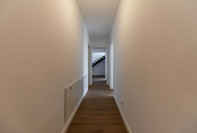 Penthouse cu 4 camere decomandat în Complex Studențesc - 11