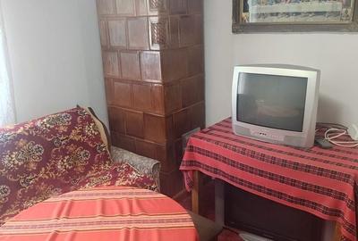 Casă cu 2 camere cu Teren 363 Mp în Central