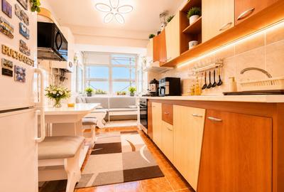 Apartament cu 3 camere decomandat în Micro 6 - 5