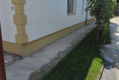 Casă cu 2 camere în Exterior Vest