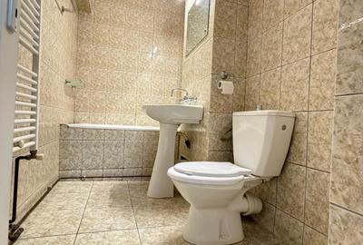 Apartament cu 3 camere decomandat în Nicolina - 5