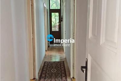 Apartament cu 3 camere decomandat în Central - 1
