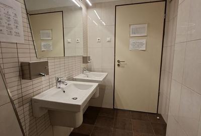 Spațiu comercial, de 77 mp, în Central