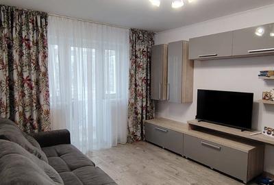 Apartament cu 2 camere semidecomandat în Central