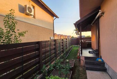 Casă cu 4 camere cu Teren 300 Mp în Central