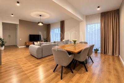 Apartament cu 3 camere semidecomandat în Mărăști