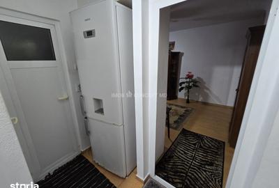 Garsonieră decomandată, mobilată în Vest