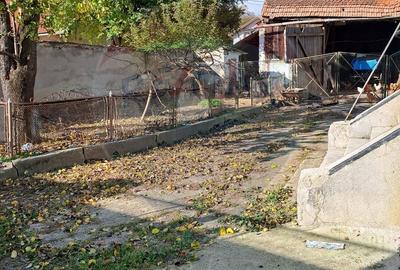 Casă cu 3 camere cu Teren 511 Mp în Central - 1