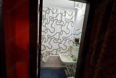 Apartament cu 3 camere decomandat în Crihala