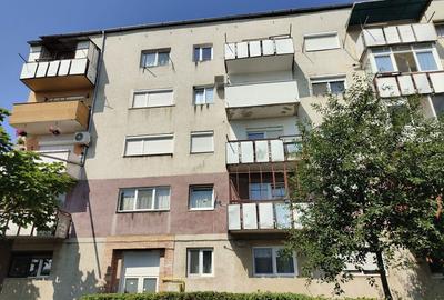 Apartament cu 3 camere decomandat în Păulești - 4