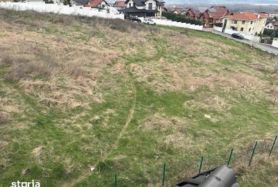 Teren de 898 mp, în Troianu - 5