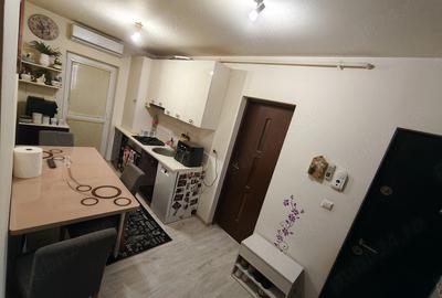 Apartament cu 2 camere decomandat în Aradului - 2