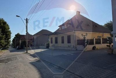 Casă cu Teren 862 Mp în Central