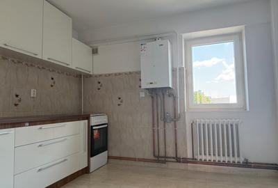 Apartament cu 3 camere decomandat în Central - 7