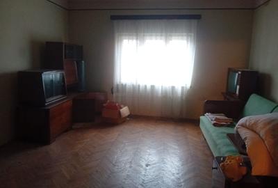 Casă individuală cu 3 camere cu Canalizare în Unirii - 6