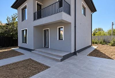 Casă individuală cu 4 camere cu Teren 377 Mp în Berceni
