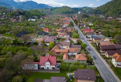 Casă cu 7 camere cu Canalizare în Bran - 10