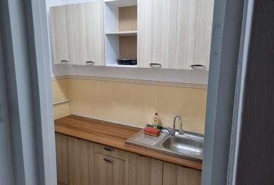 Garsonieră decomandată în Exterior Vest