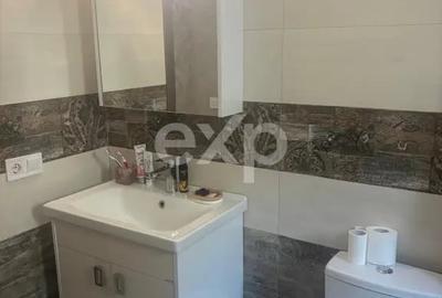 Apartament cu 2 camere decomandat în Trivale