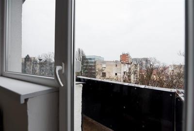 Apartament cu 4 camere semidecomandat în Central - 14