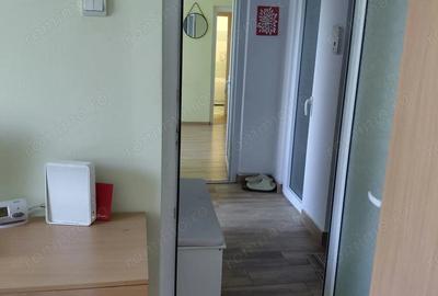 Apartament cu 3 camere semidecomandat în Țiglina 1 - 9