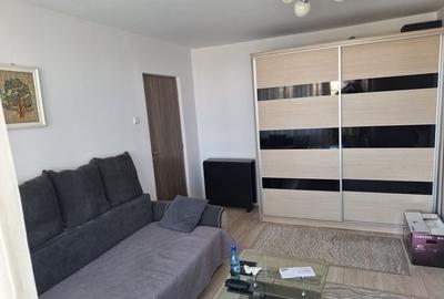 Apartament cu 2 camere semidecomandat în Ștefan cel Mare