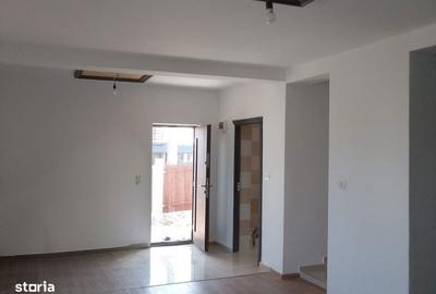 Casă cu 4 camere cu Teren 520 Mp în Rediu - 7