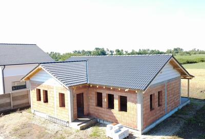 Casă individuală cu 4 camere cu Canalizare în Remetea Mare - 3