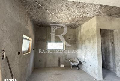 Casă cu 8 camere cu Teren 595 Mp în Tokai - 16