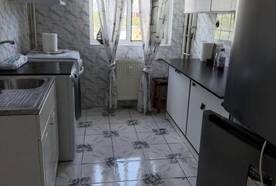 Apartament cu 2 camere decomandat în Vest