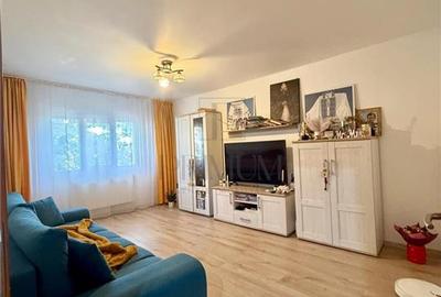 Apartament cu 2 camere decomandat, mobilat în Soarelui