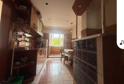 Apartament cu 2 camere decomandat în Exterior Vest - 3