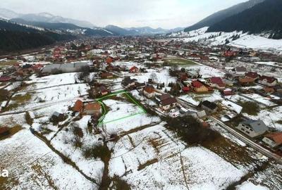 Teren de 1200 mp, în Central - 4
