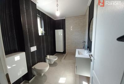 Casă individuală cu 5 camere cu Canalizare în Plopi - 8
